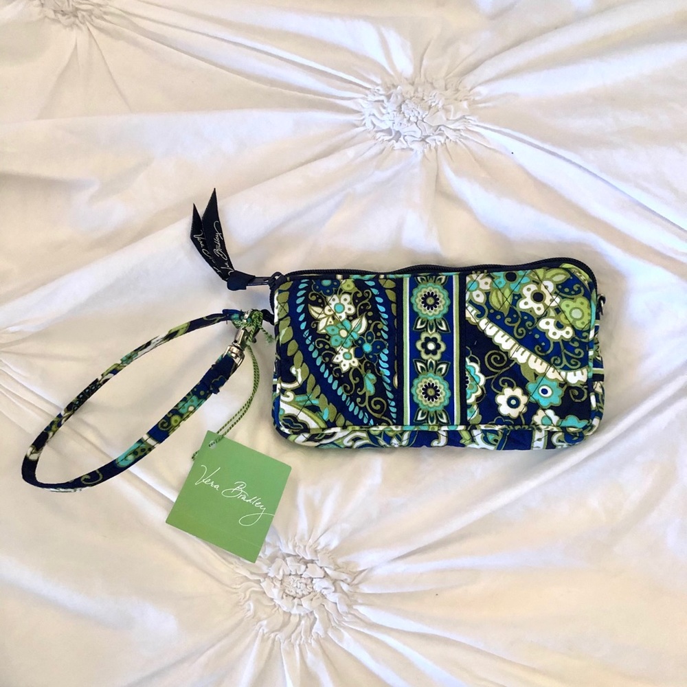 NWT Vera Bradley wristlet in rhythm & blues